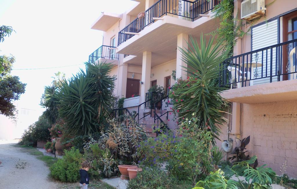 Nikolas Apartments Kato Daratso Exterior photo